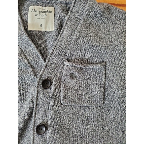 Abercrombie Fitch Grandpa Cardigan Sweater Medium Moose Pocket Gray Cabincore - Picture 4 of 8